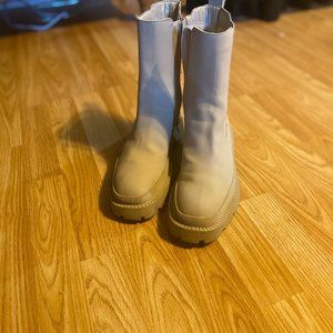 ZARA RUBBERIZED ANKLE BOOTS BEIGE
